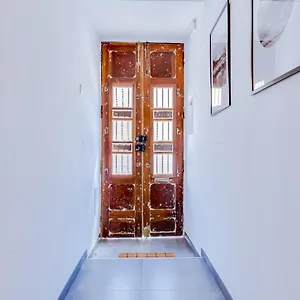 Groundfloor District de Faro